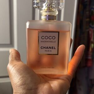 Authentic CHANEL Coco Mademoiselle L'Eau Privée - Soft Pink (size 3.4 fl oz)